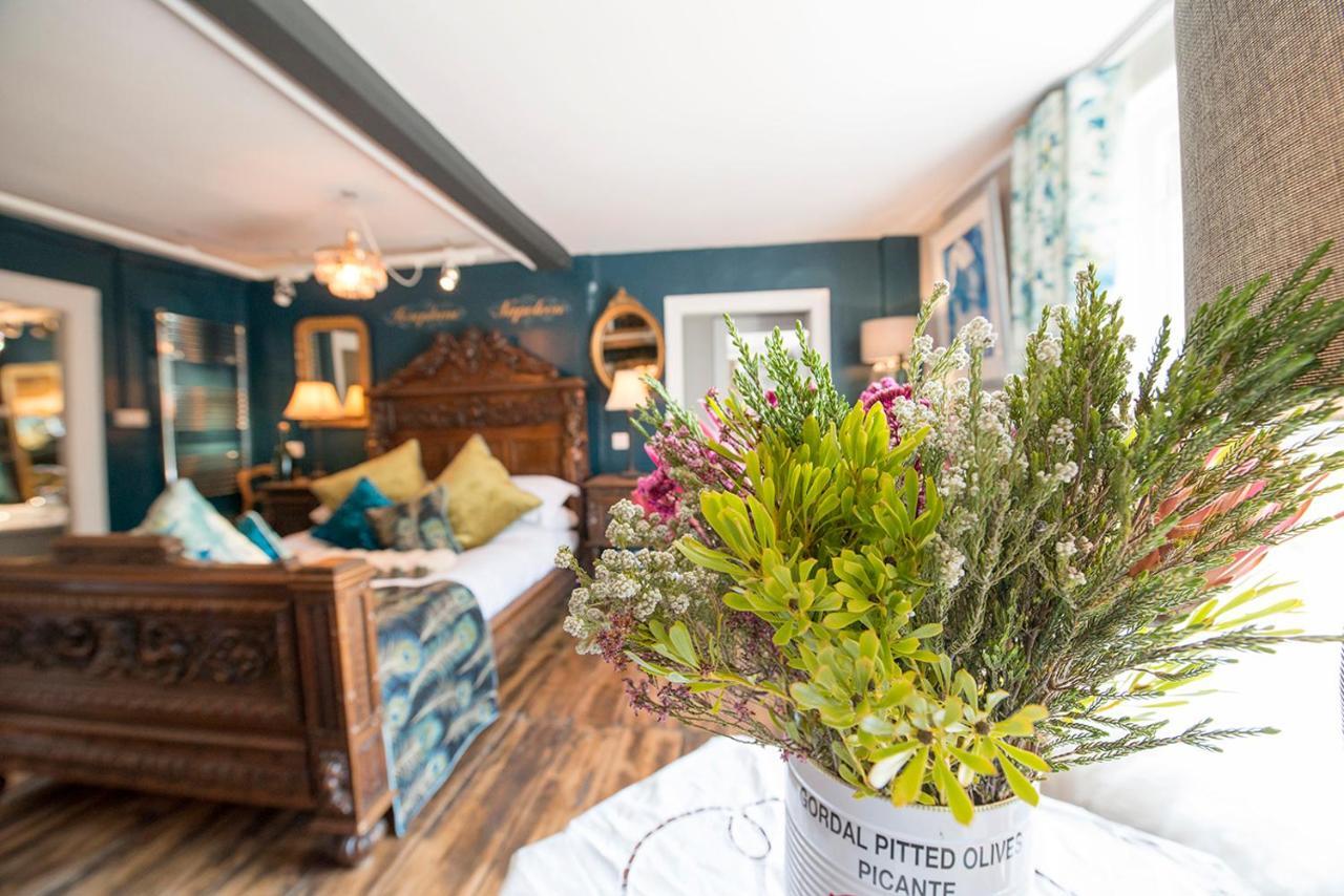 The Woolpack Inn Wavehorne エクステリア 写真